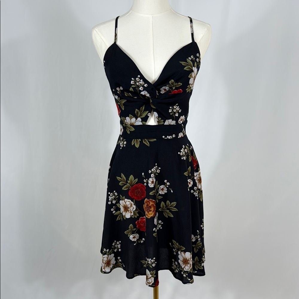 Floerns Women's Boho Floral Print Twist Front Cami A Line Mini Dress - Picture 8 of 9